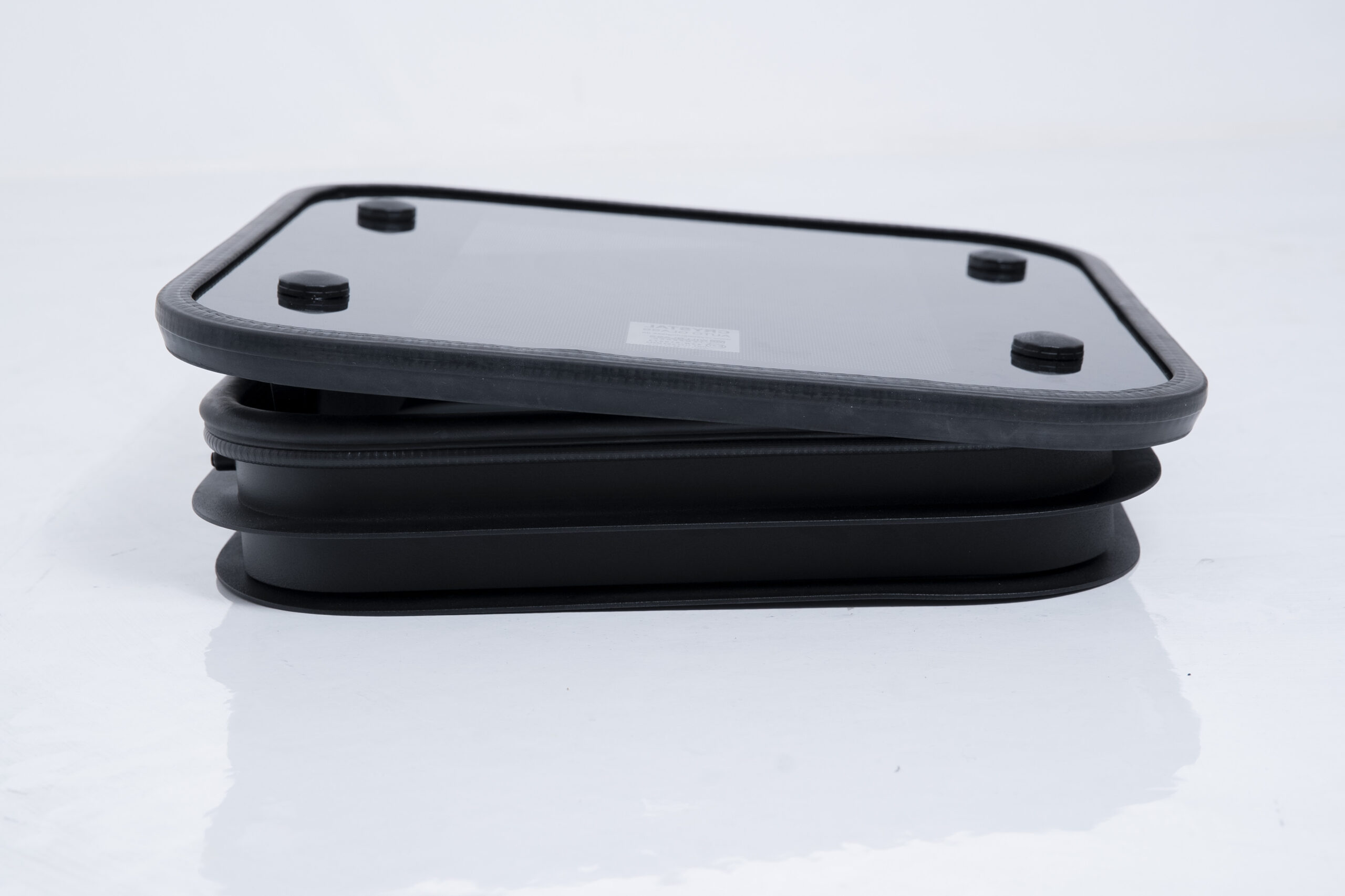 نافذة تهوية سقف 50*50 مع اطار خارجي