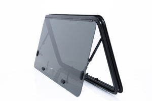 نافذه جانبية دفع  40*100 مع اطار خارجي