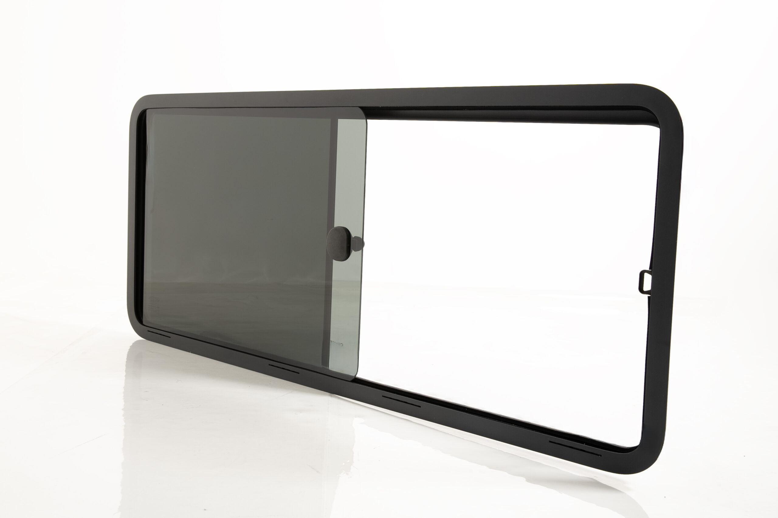 نافذة منزلقة 50*110 مع اطار خارجي