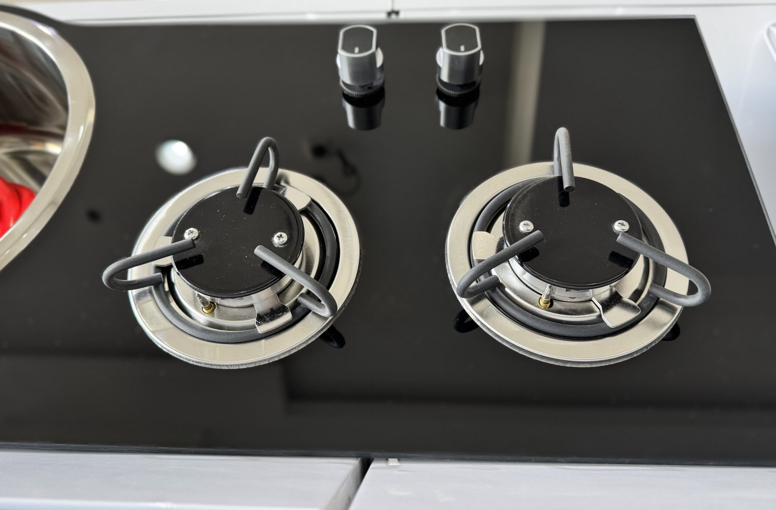 مجلى مع شعلتين