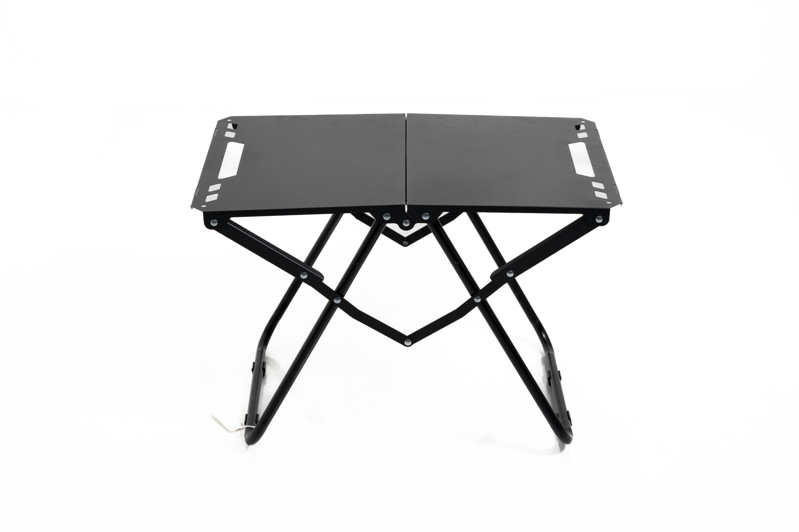 طاولة حديد قابلة للطي